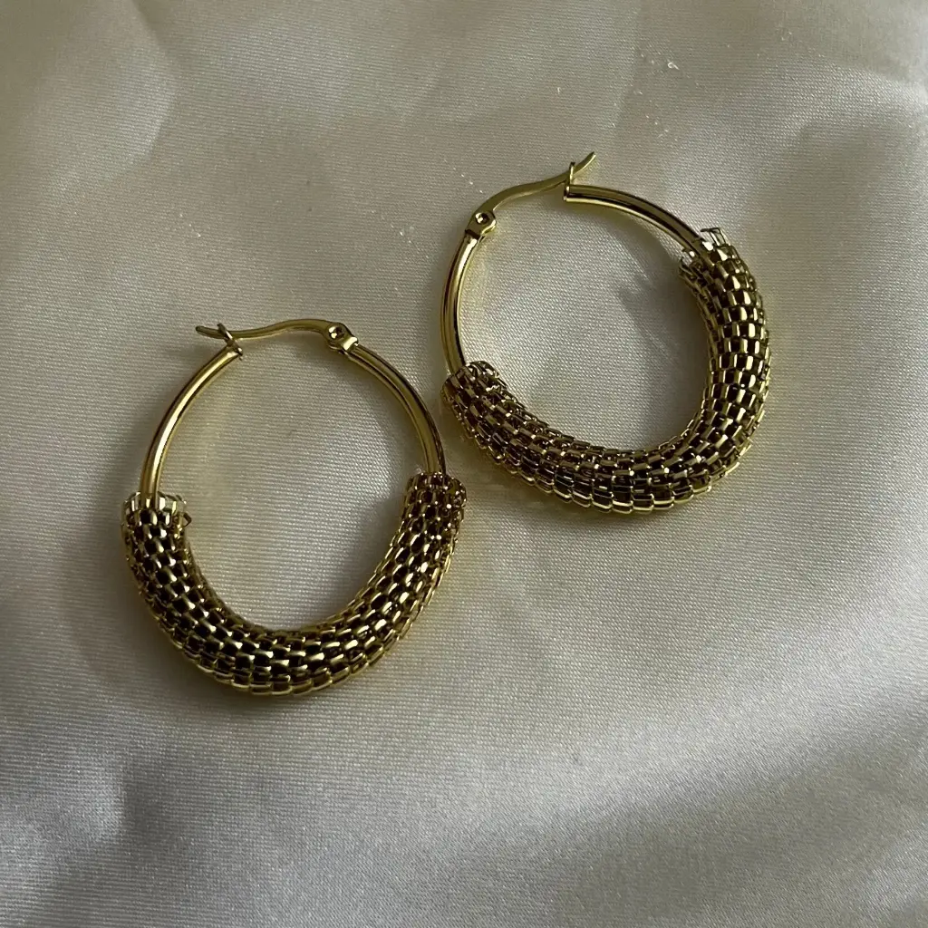 Hallow Hoop Earrings
