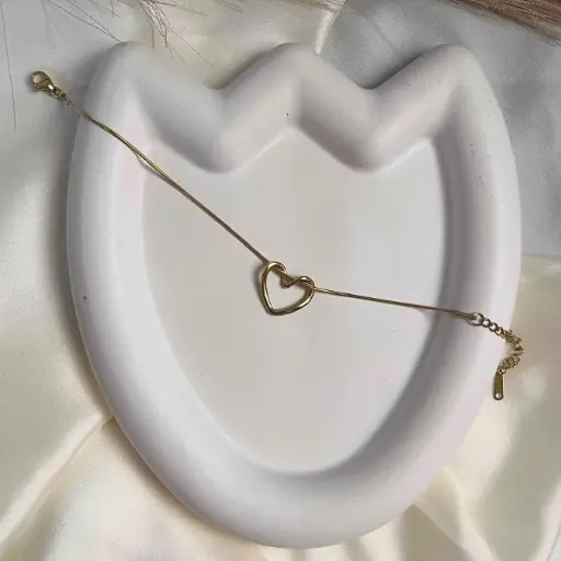 [B-002] Hallow Heart Bracelet